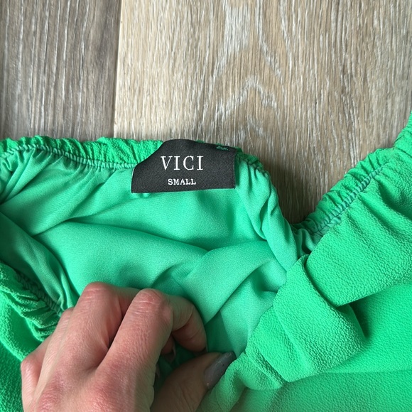 VICI bubble sleeve/hem dress - Picture 4 of 7